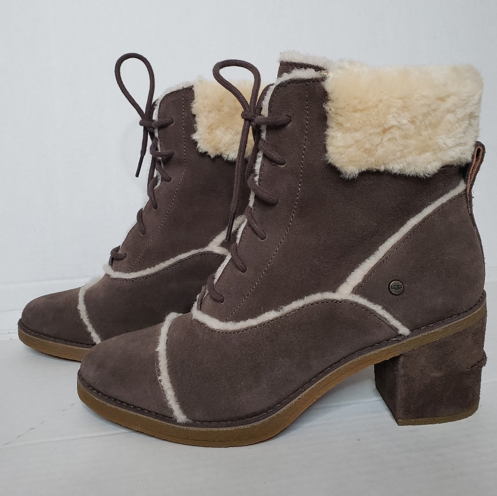 UGG Australia Esterly Boot in Mysterious Heels Lace Up Heeled Suede Sz 9.5